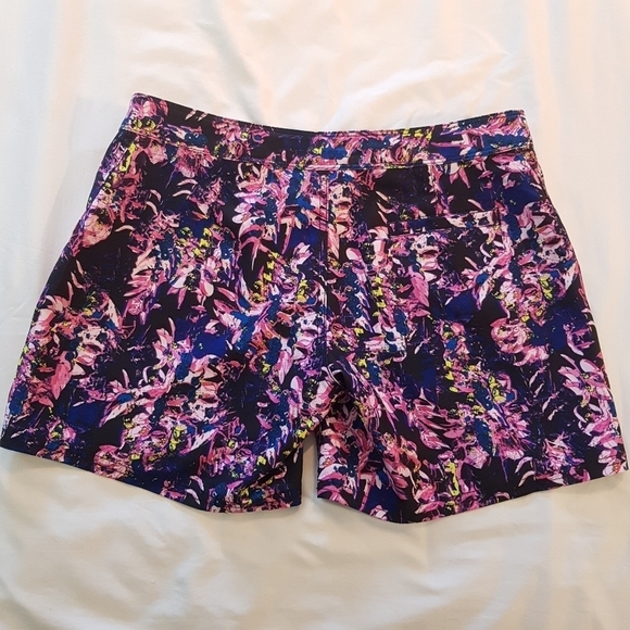 Hurley juniors size 3 shorts, pink, purple, black & white - Picture 2 of 3